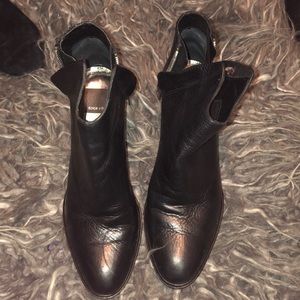 Dolce Vita Black Booties